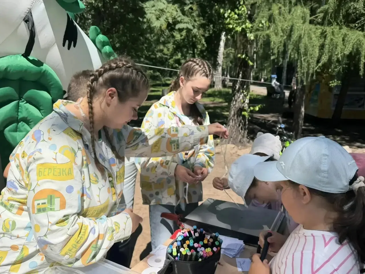 🎉🌳 Всегда в самом центре событий! 🌟

На праздновании 55-летия в парке Берёзовая роща мы устроили 