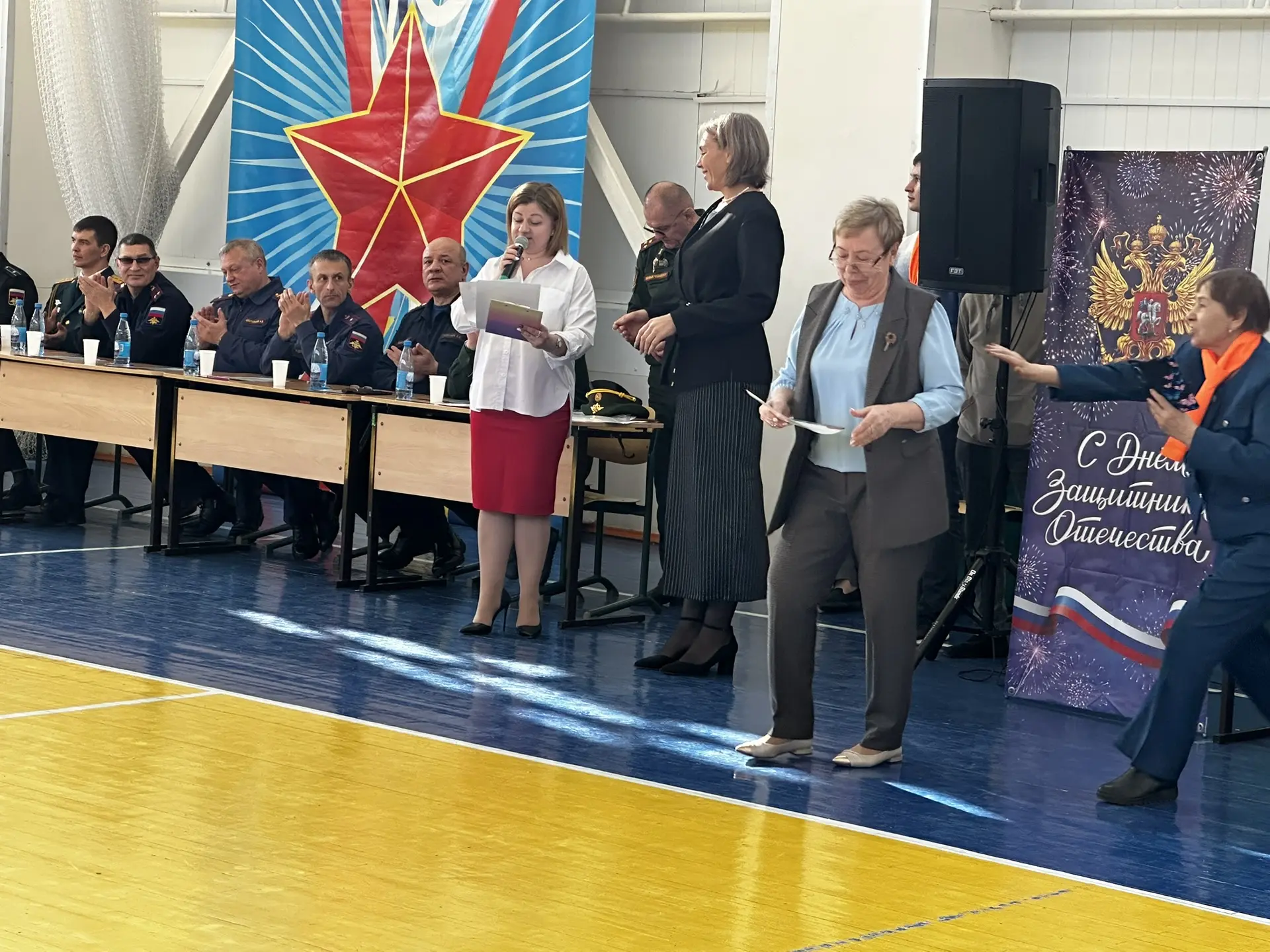 🥁 «На знамя Победы равняем шаг»!  Мы не только участвовали в городском этапе конкурса, но и принимал