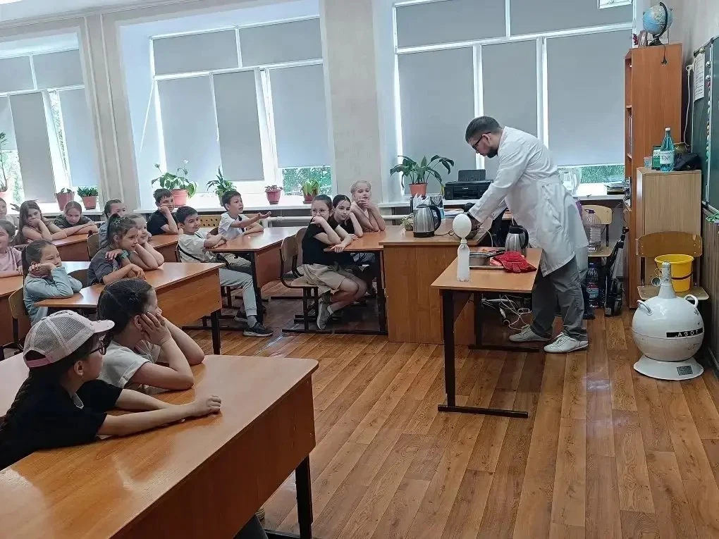 📍Сегодня в нашем лагере был день, полный творчества и удивительных открытий! ✨