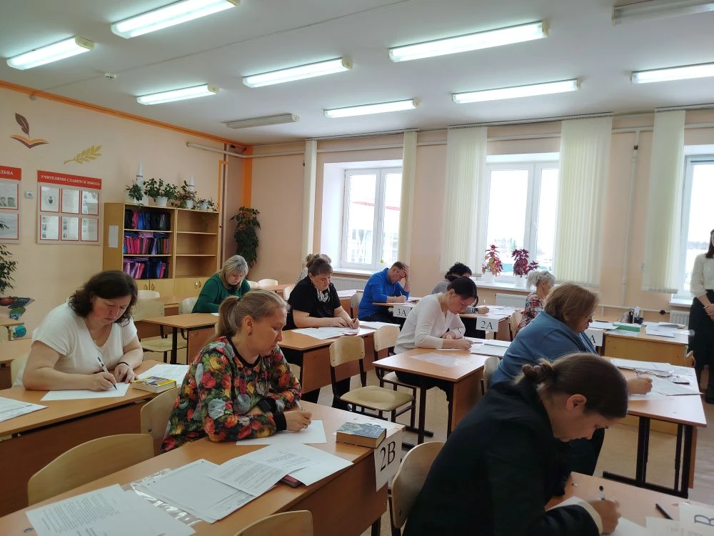 💯 👩‍🎓 ОГЭ с родителями 👨‍🎓 💯  ✍️ Сегодня, 11 апреля 2026 года, родители выпускников 9-х классов прин