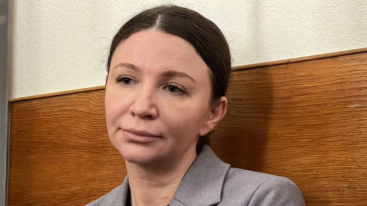 ДЕЛО О СДЕЛКАХ С ГЛЭМПИНГАМИ | СУД ВЗЫСКАЛ 2,7 МЛН РУБЛЕЙ С МУЖА БЛИНОВСКОЙ