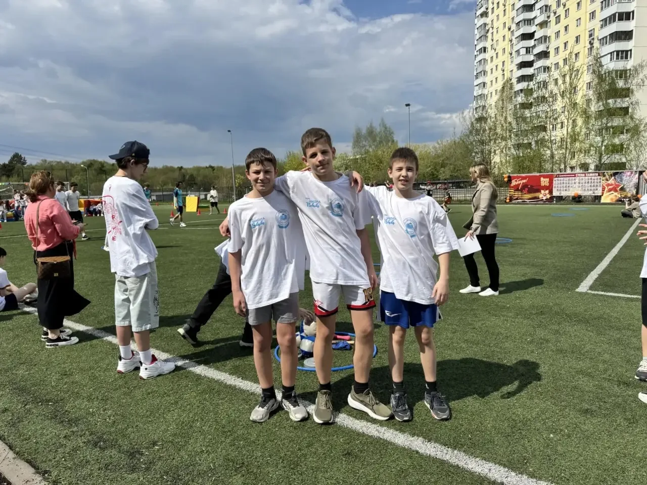 Эстафета Победы: дистанция памяти и силы 🇷🇺🏃‍♂️  🎖️ Наши ребята приняли участие в традиционной Эстаф