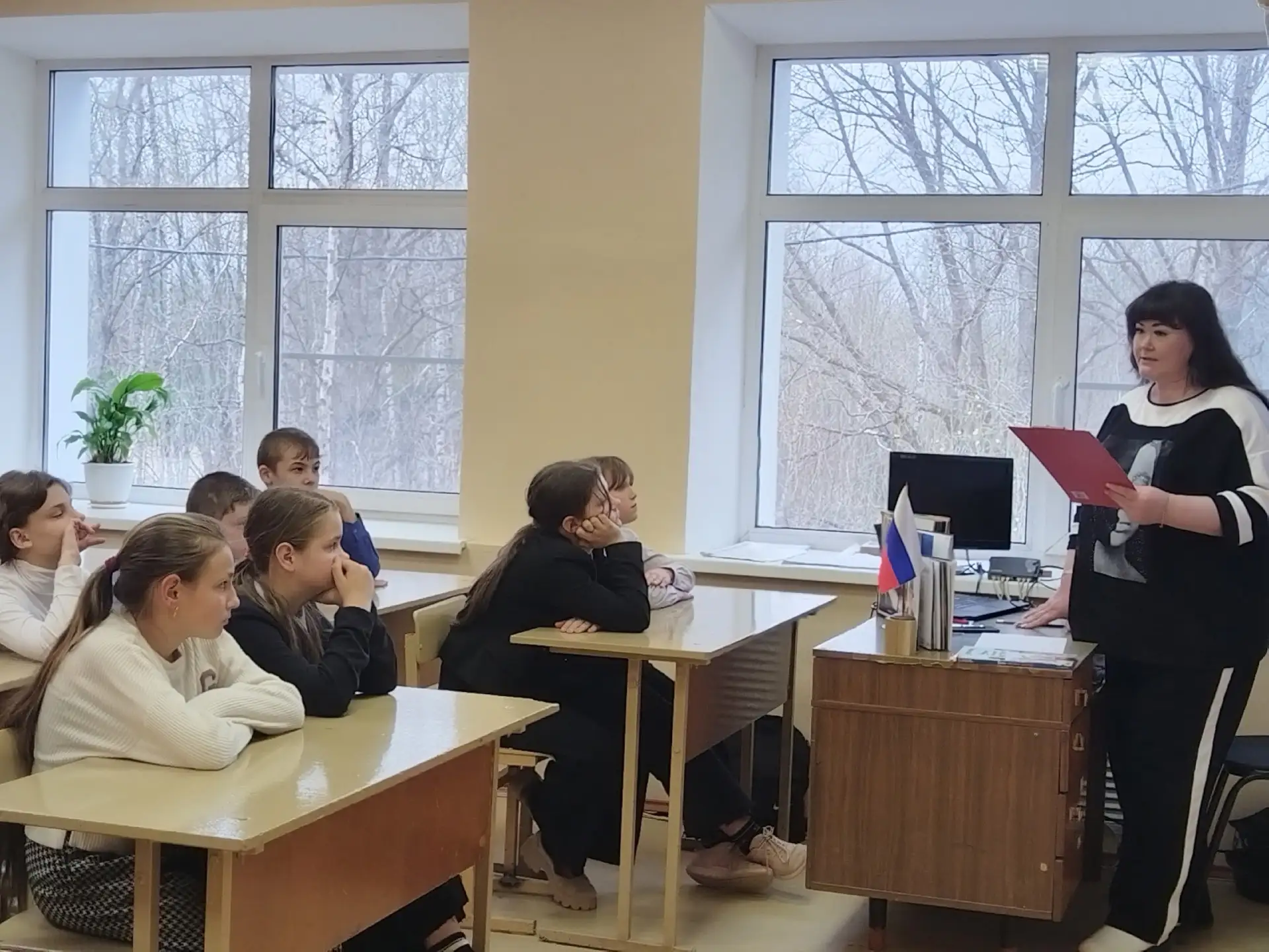 В преддверии Дня космонавтики в Першинской школе прошёл День информации «Путешествие в ...