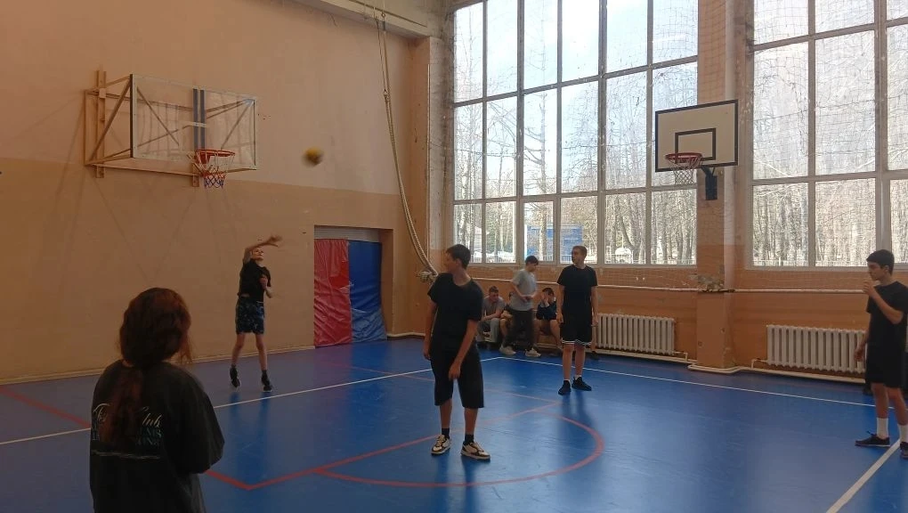 🏓 Спортивный финал Недели китайской культуры: пинг-понг и волейбол! 🏐    28 марта стал ярким заверша