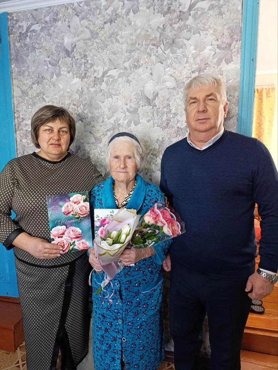 Сегодня свой 90 летний юбилей празднует жительница хутора Тамбовский:Курбатова Александ...