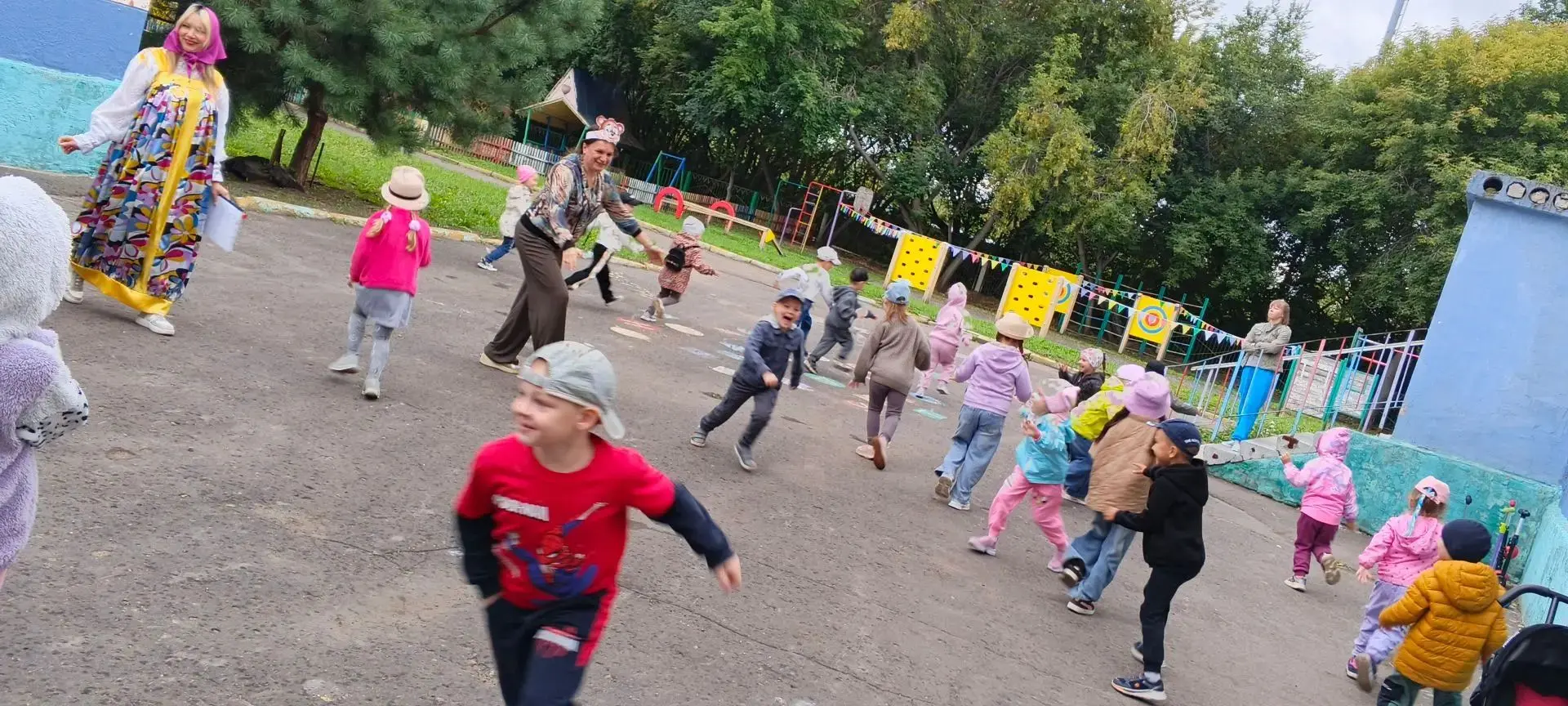Сладкий праздник в нашем саду: День малинового варенья!