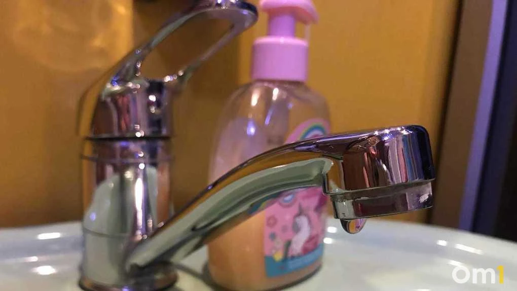 💧 Омичи уже месяц живут без горячей воды на 50 лет Профсоюзов