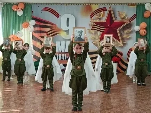 Музыкально‑патриотический утренник «День Победы» в детском саду «Ивушка»  В рамках проекта «Предшкол