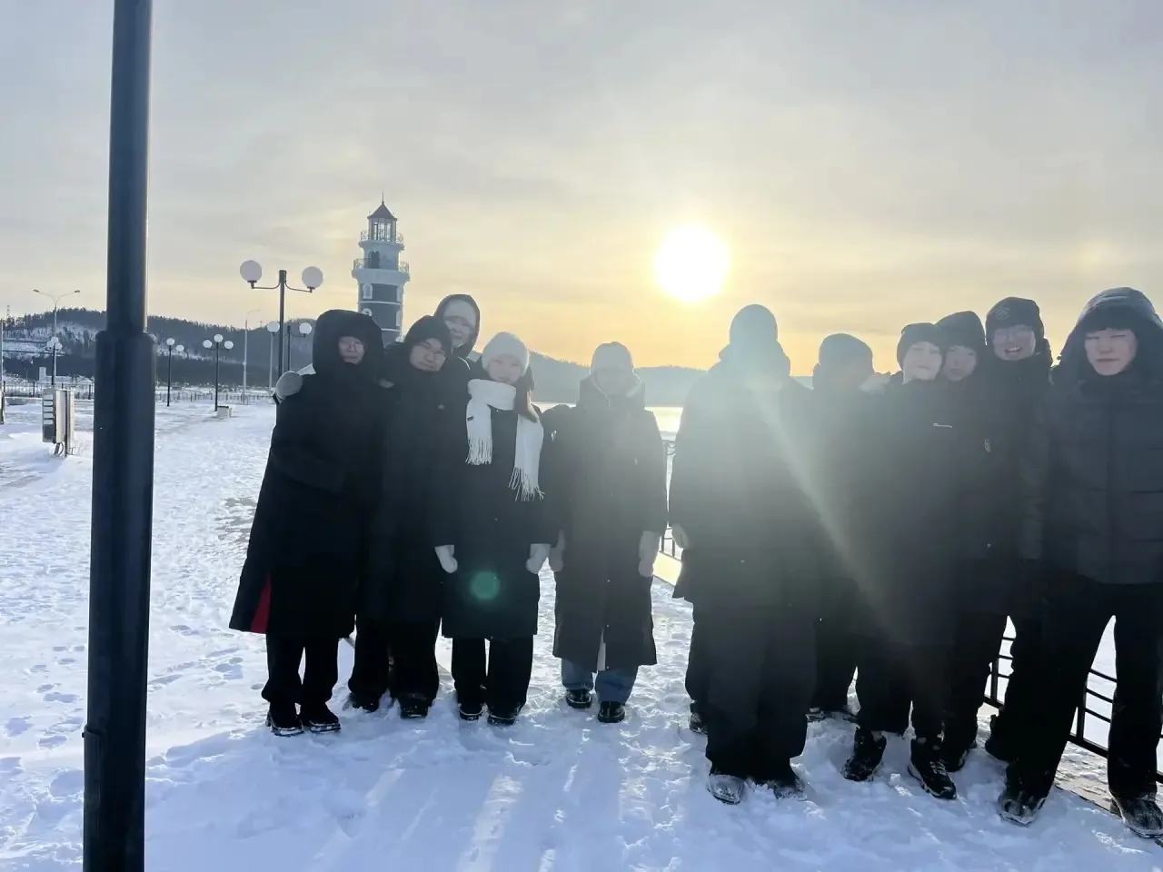 8 «В» класс побывали в местности с.Турка.   Проходило чаепитие в юрте с бурятскими традициями, так ж