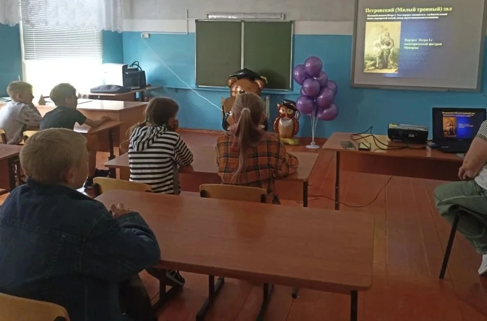 🎠 Вторая неделя «Летней карусели» завершилась путешествием по миру 🌍

Сегодняшний день посвятили т