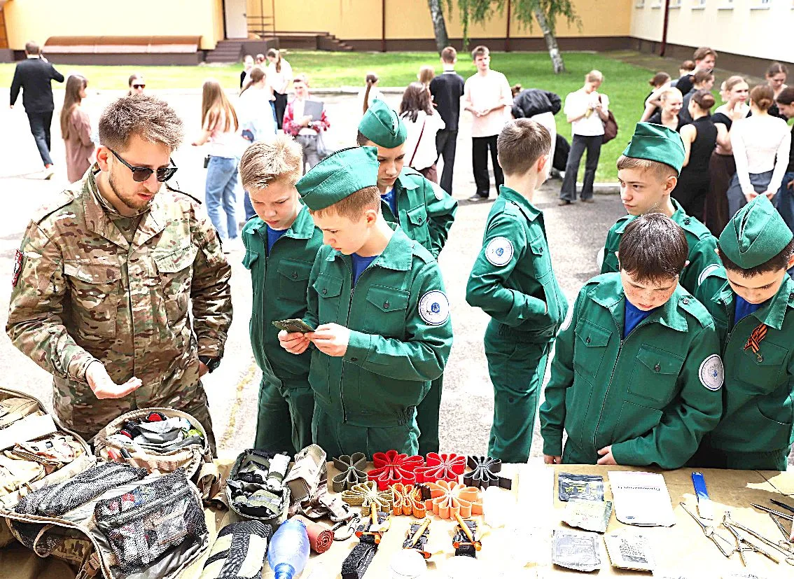 В КГИК ПРОШЛА ВЫСТАВКА «ОРУЖИЕ ПОБЕДЫ»   Студенты Краснодарского государственного института культуры