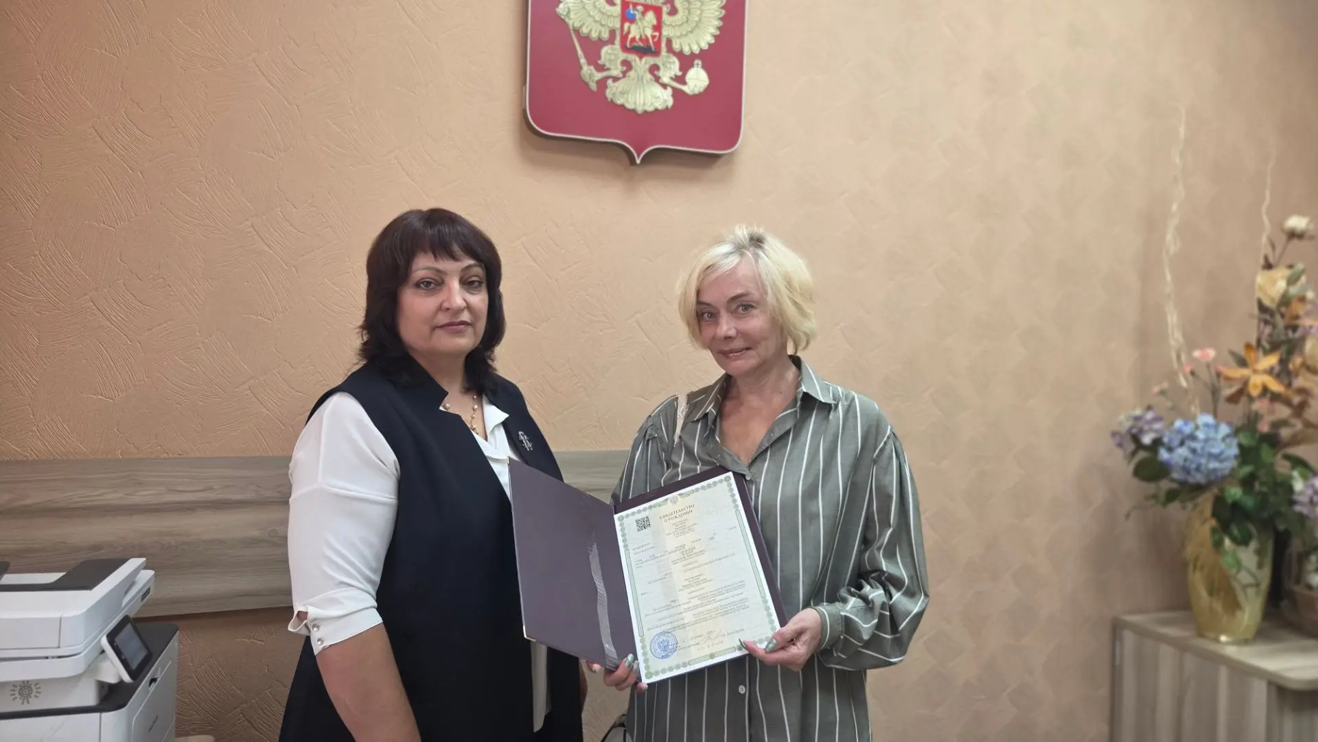 Сегодня наш город посетила Мария Селянская — дочь легендарного актёра СССР Евгения Алек...
