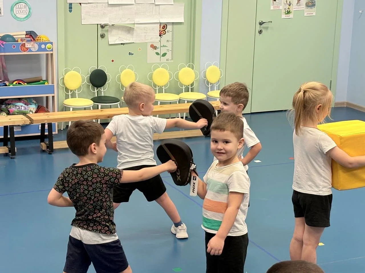 Уважаемые родители! Открыта запись в платную секцию каратэ! 🥋  🌻Каратэ — это не просто вид боевого и
