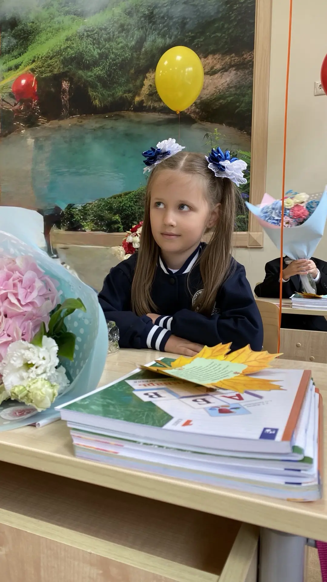 Всех родителей, учеников и учителей поздравляю с окончанием учебного года❤️ Старшеклассникам удачно 