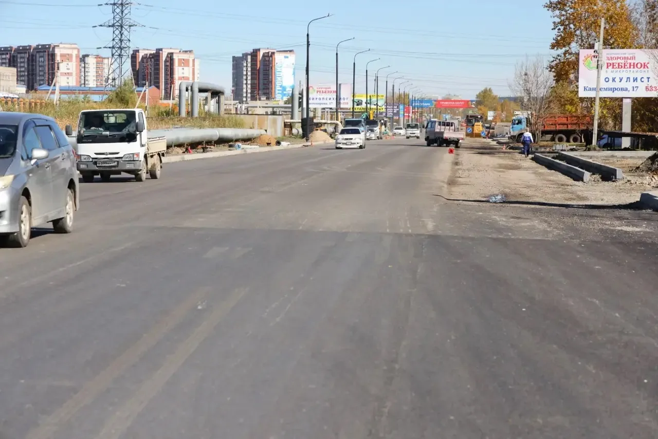 Проинспектировал ход дорожных работ. В этом году в Благовещенске проводятся ремонт и ре...