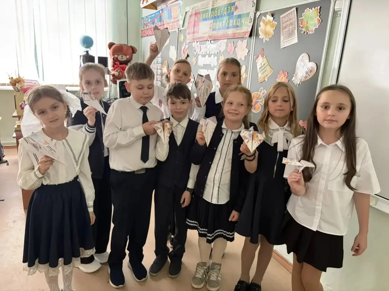 🎉 «Самолётики будущего»: мечты 4 класса отправились в полёт! 🎉