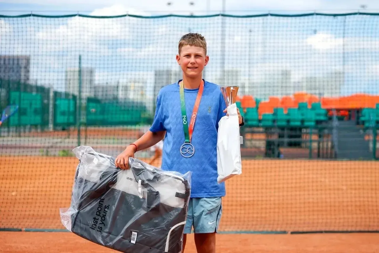 ⚡️⚡️Степан Ефанов - воспитанник отделения тенниса 🎾 СШОР «Олимпийские ракетки» стал обладателем дву