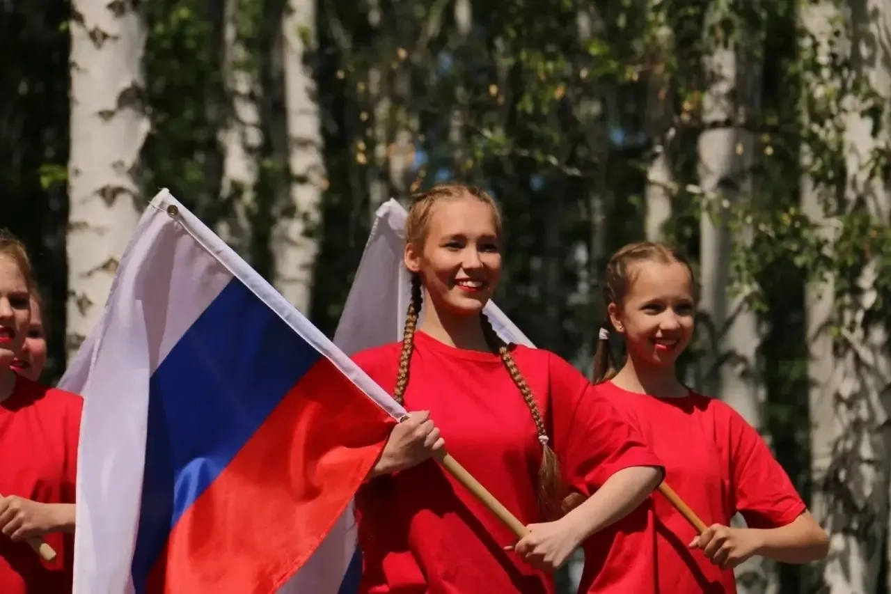 Уважаемые жители Каменского района, покажите свою любовь к Родине в объективе 🇷🇺