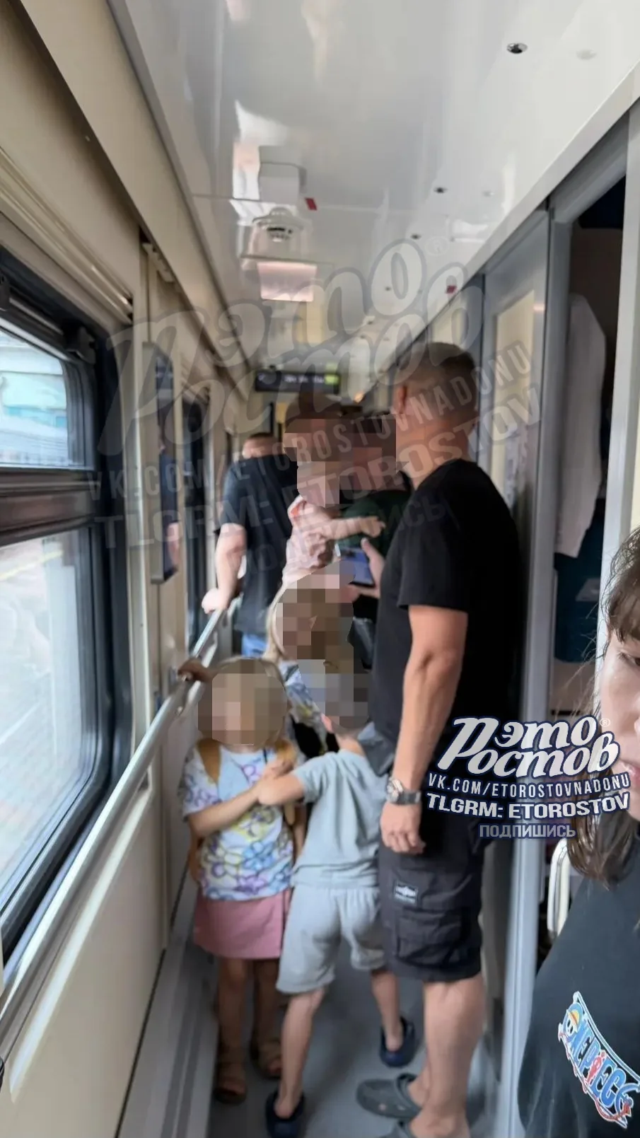 🚆 «Душно как в хаммаме»: пассажиры застряли под Ростовом из-за шторма!