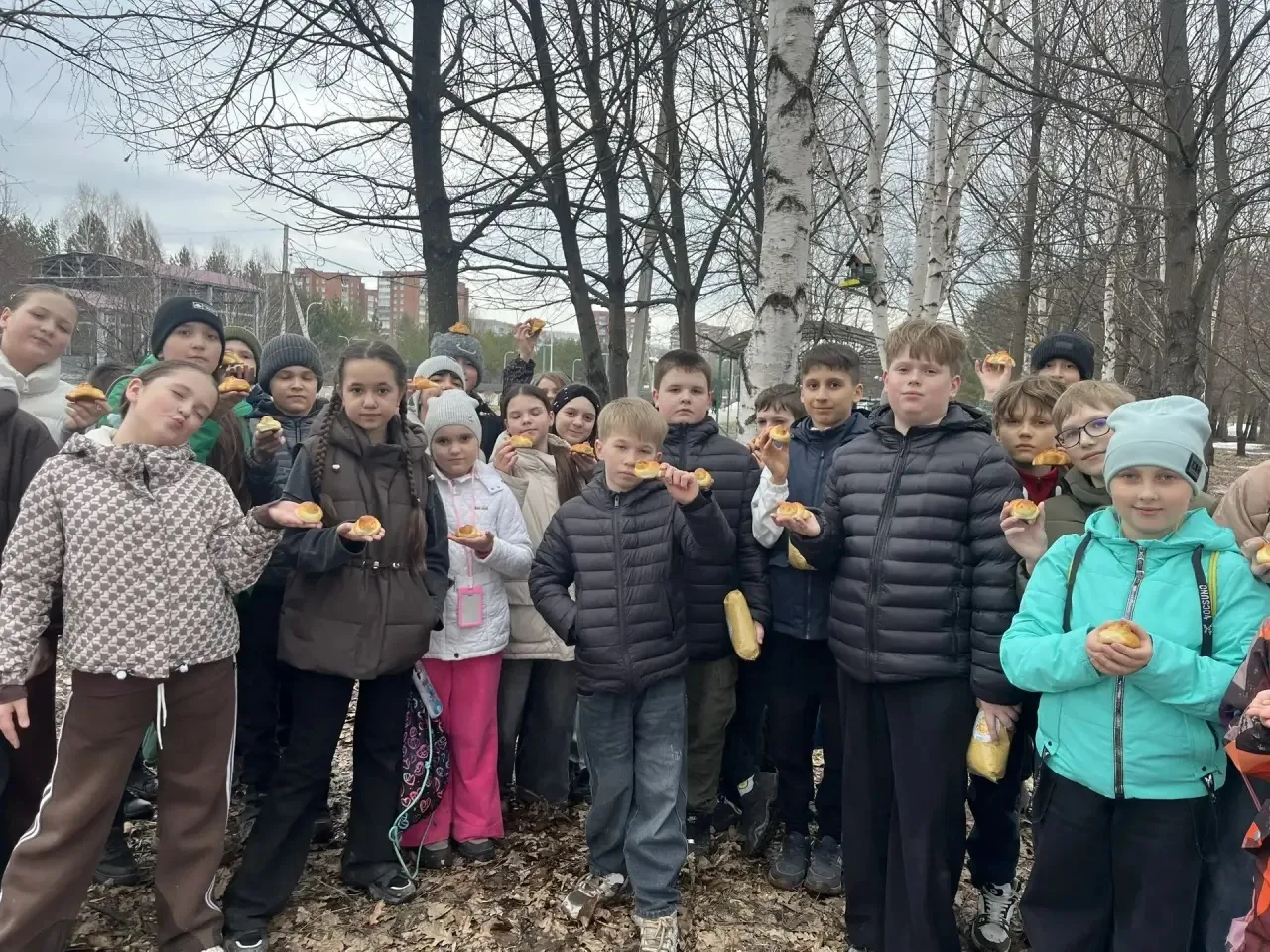 ✨ЮНЫЕ ЭКОЛОГИ🦉 🌤️Сегодня юные экологи  4в класса (кл.рук. Глумова Н.В.) были на экологической экскур