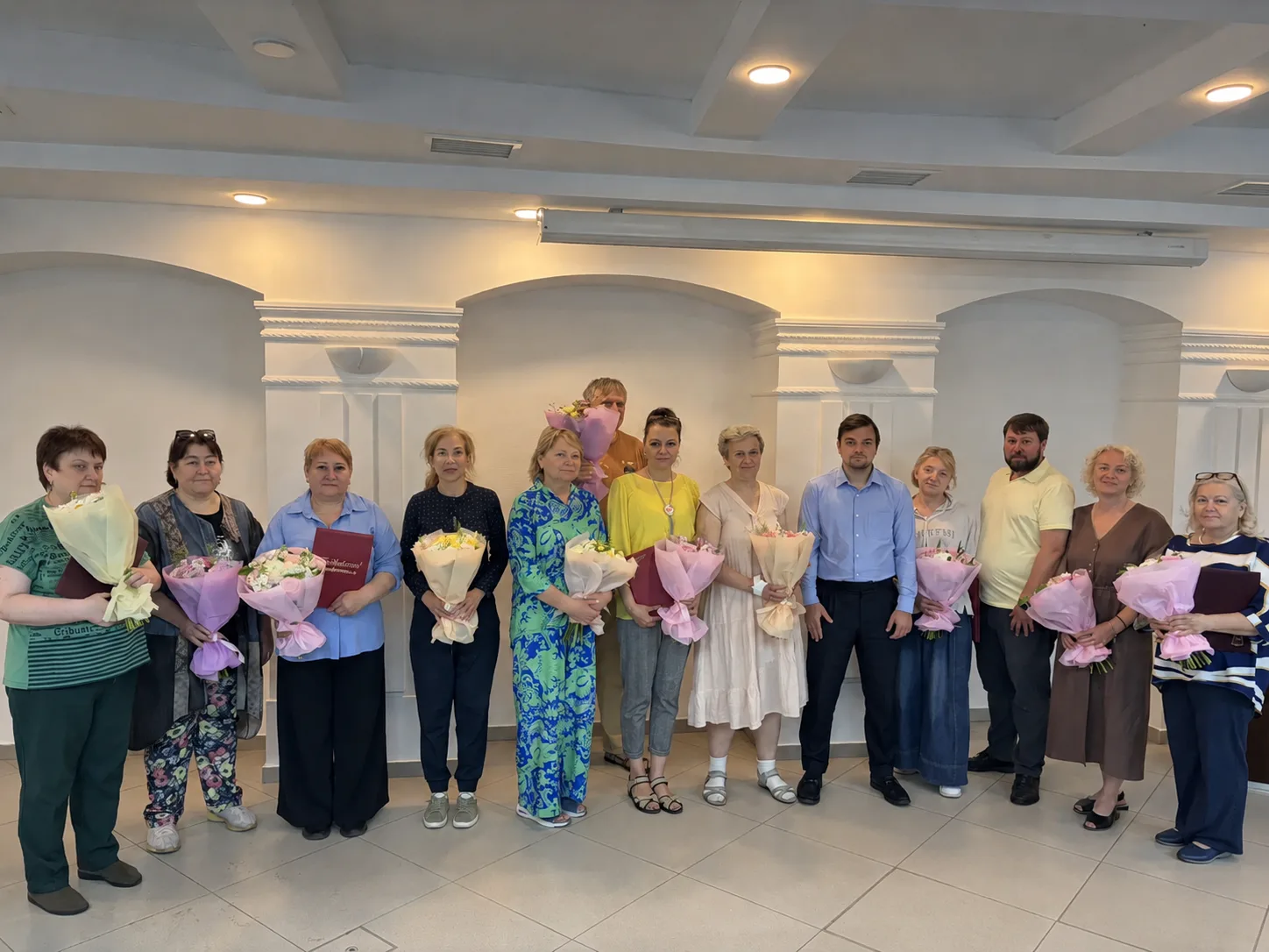 ⭐ В актовом зале Управы Тверского района поздравили социальных работников с профессиональным праздни