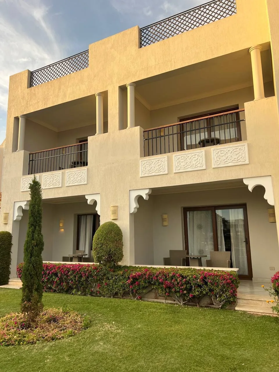 💔Один из самых эстетичных и стильных отелей Египта   Sunrise Arabian Beach Resort – большой пляжный 