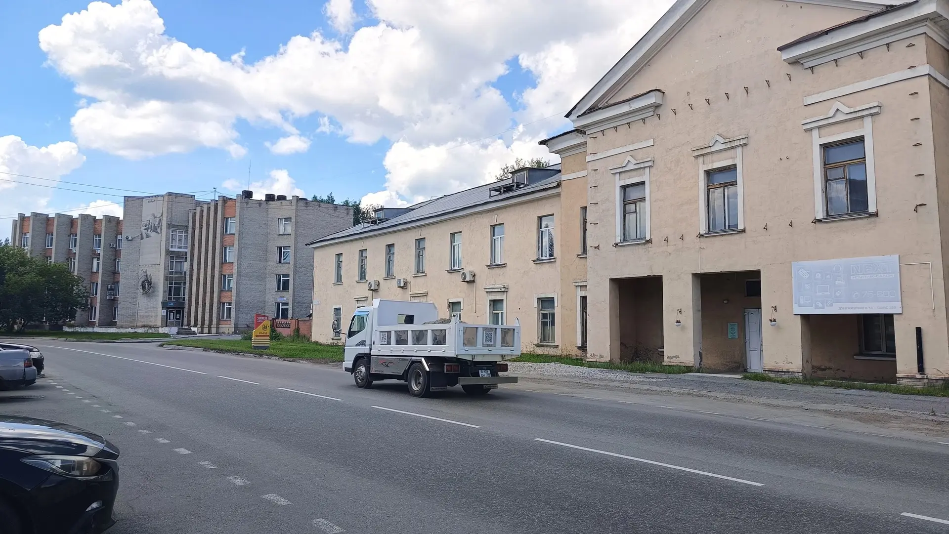 Новый пешеходный переход появится на улице Дзержинского в районе дома №14.