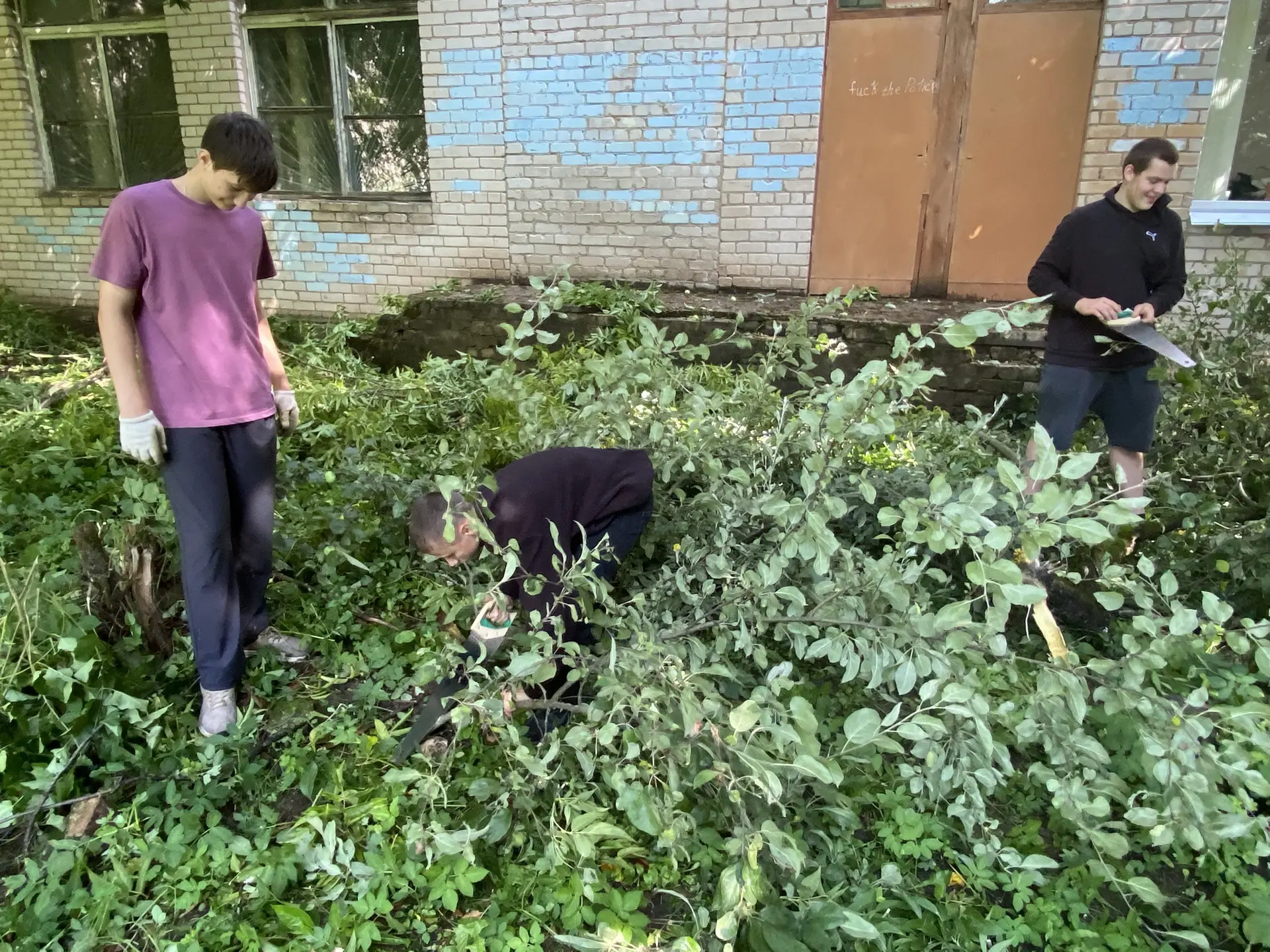 🪚🪛ТРУДОВОЙ ЛАГЕРЬ
❗️С 13 июля в нашей школе начал свою работу трудовой лагерь. Трудовое воспитание