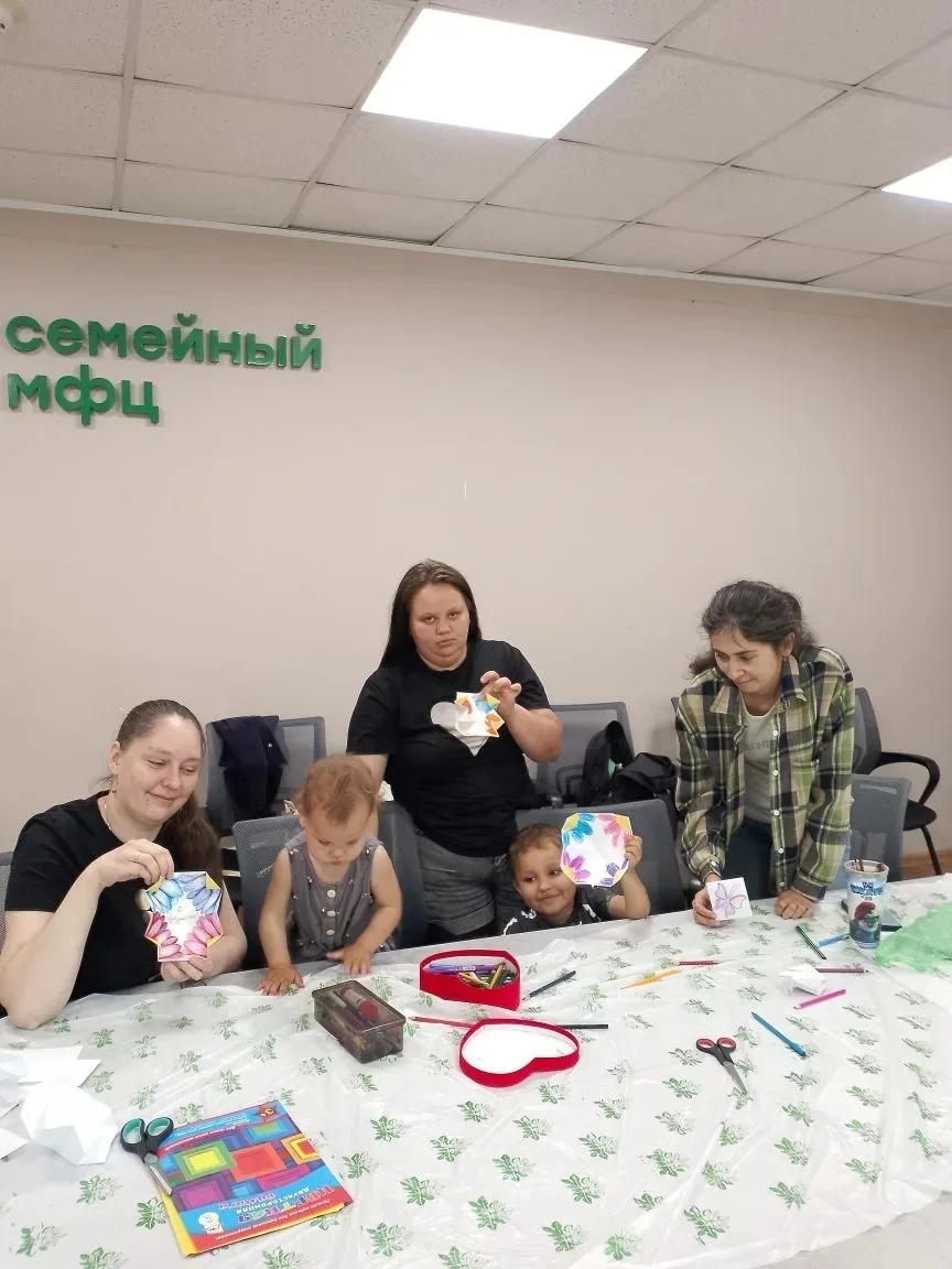 Сегодня наши преподаватели Коняхина Н. А. и Фомина В. В. Посетили с мастер-классом КГБУ...