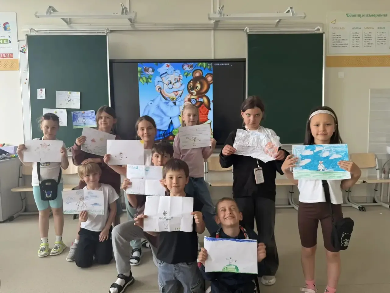 ☀️ День открытий и творчества в лагере «Улыбка»! 🤩🚀

Сегодняшний день в лагере «Улыбка» пролетел н