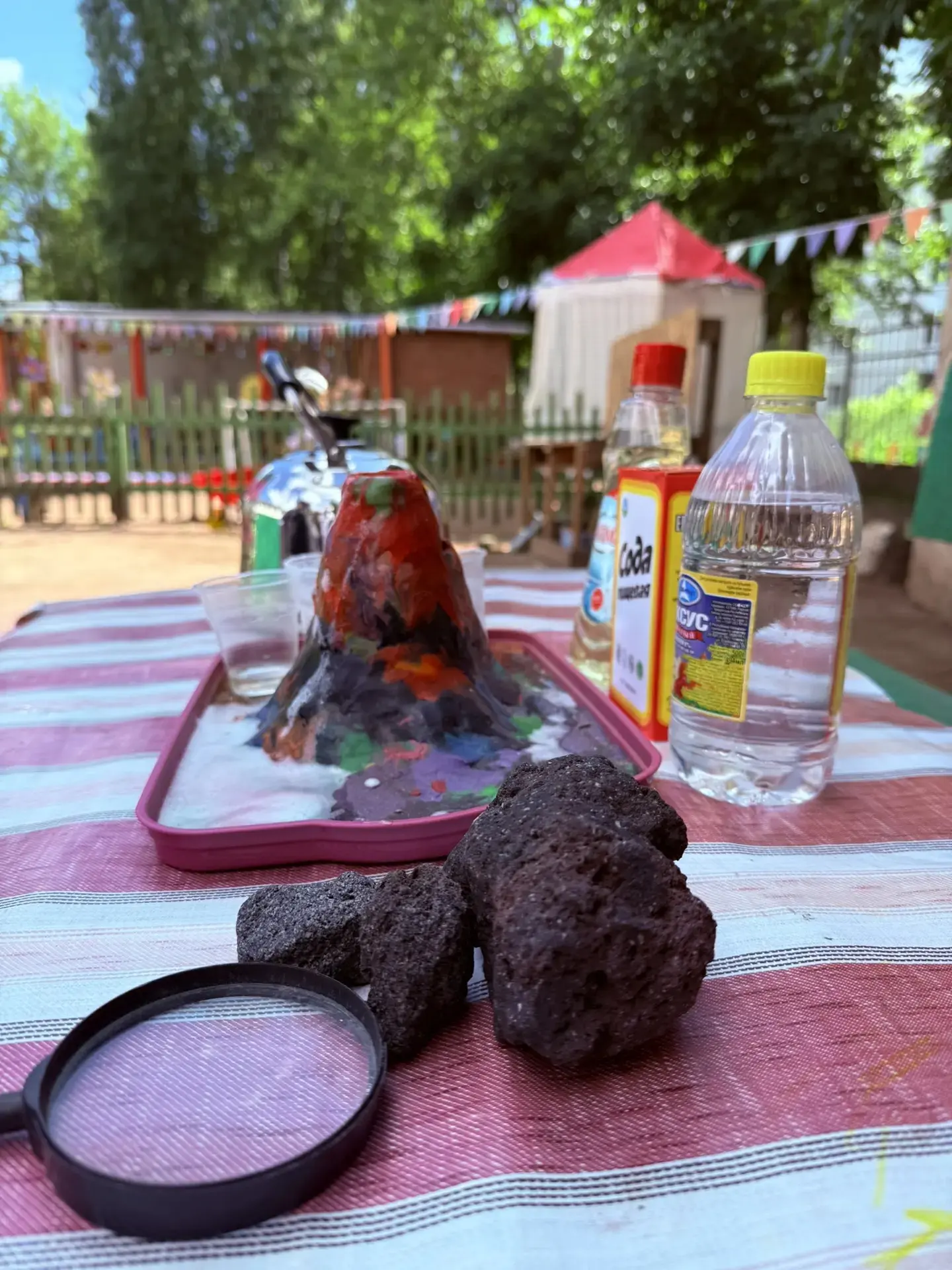 🌋 День Вулкана в нашем детском саду! 🔥

В нашем детском саду прошел увлекательный и познавательный