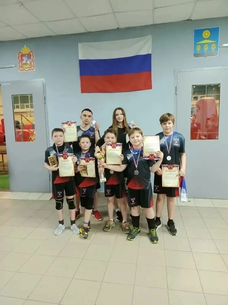 ✔️21 марта в г.о. Солнечногорск прошел турнир по лазерному бою "Под солнцем". Брянская команда  "Пат