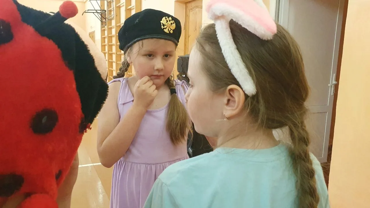 🎭 Сегодня в пришкольном лагере прошёл мастер-класс по актерскому мастерству! Все 4 гру...