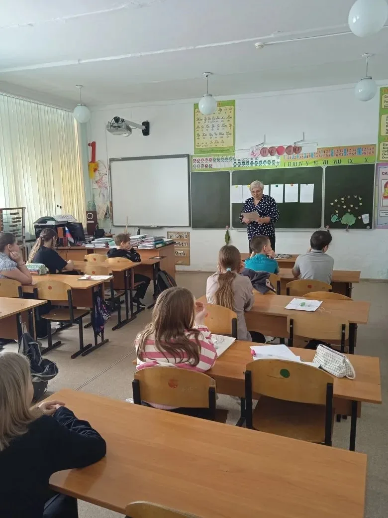 🏫20 марта 2026года в стенах МКОУ Гжатской СОШ в рамках Декады молодого избирателя🗳 со...