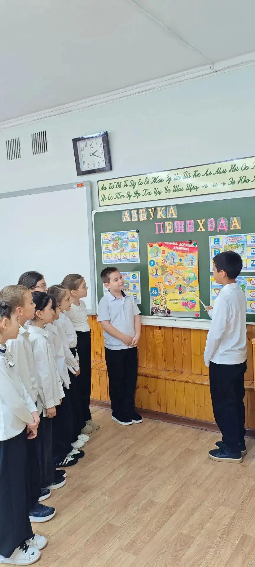 Каждый ребёнок должен понять и усвоить правила поведения на дороге.  Именно поэтому был...