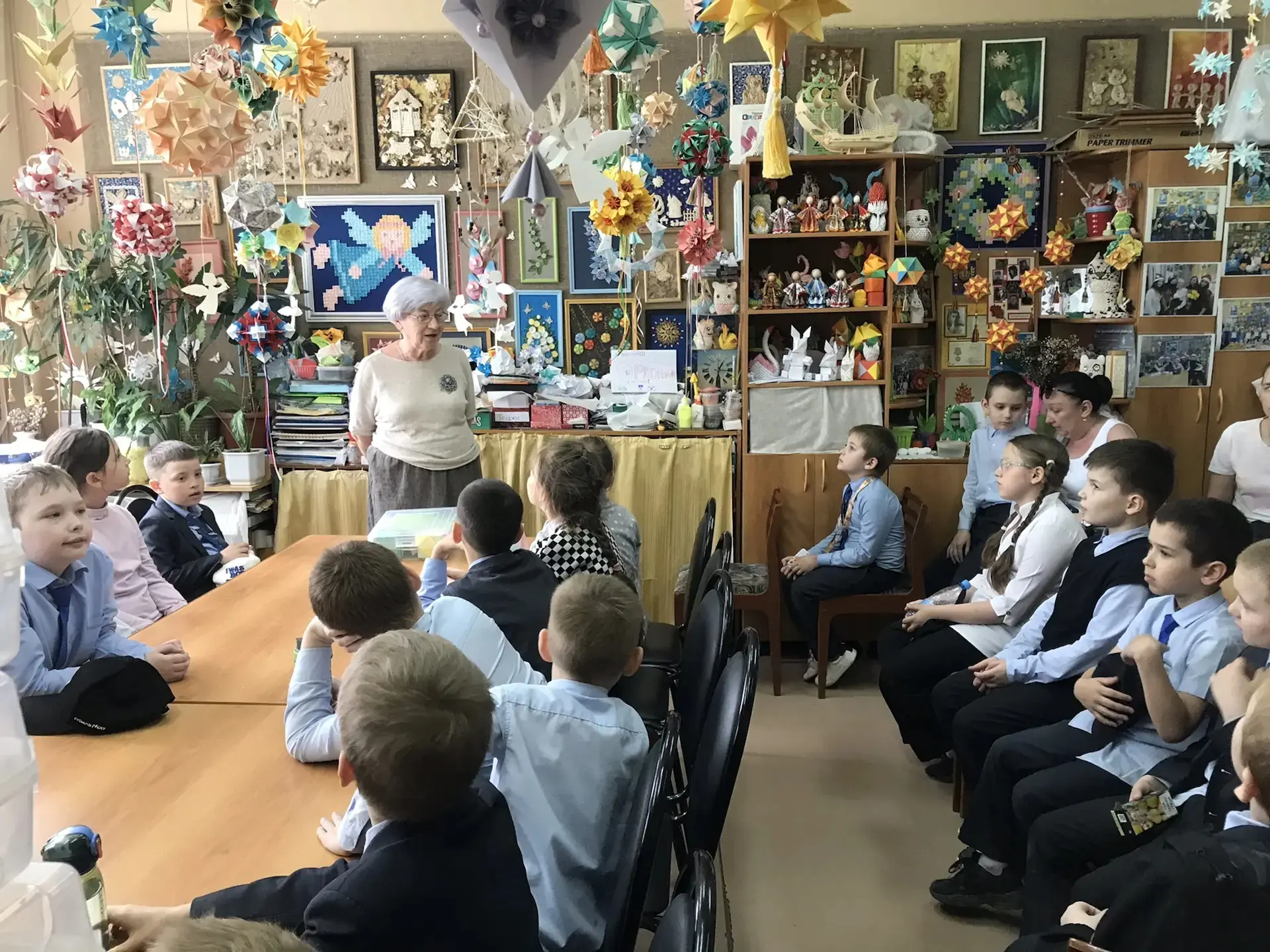 ✨📄Волшебный мир оригами: 2 «В» в клубе «Альтаир» 🕊️🎌