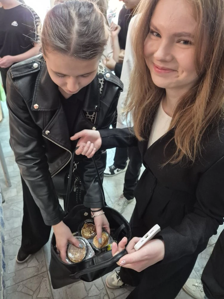 🐣🌸 СВЕТЛАЯ ПАСХАЛЬНАЯ ЯРМАРКА В 29-Й ШКОЛЕ! 🌸🐣  В пятницу, 17 апреля 2026 года, в нашей любимой МБОУ