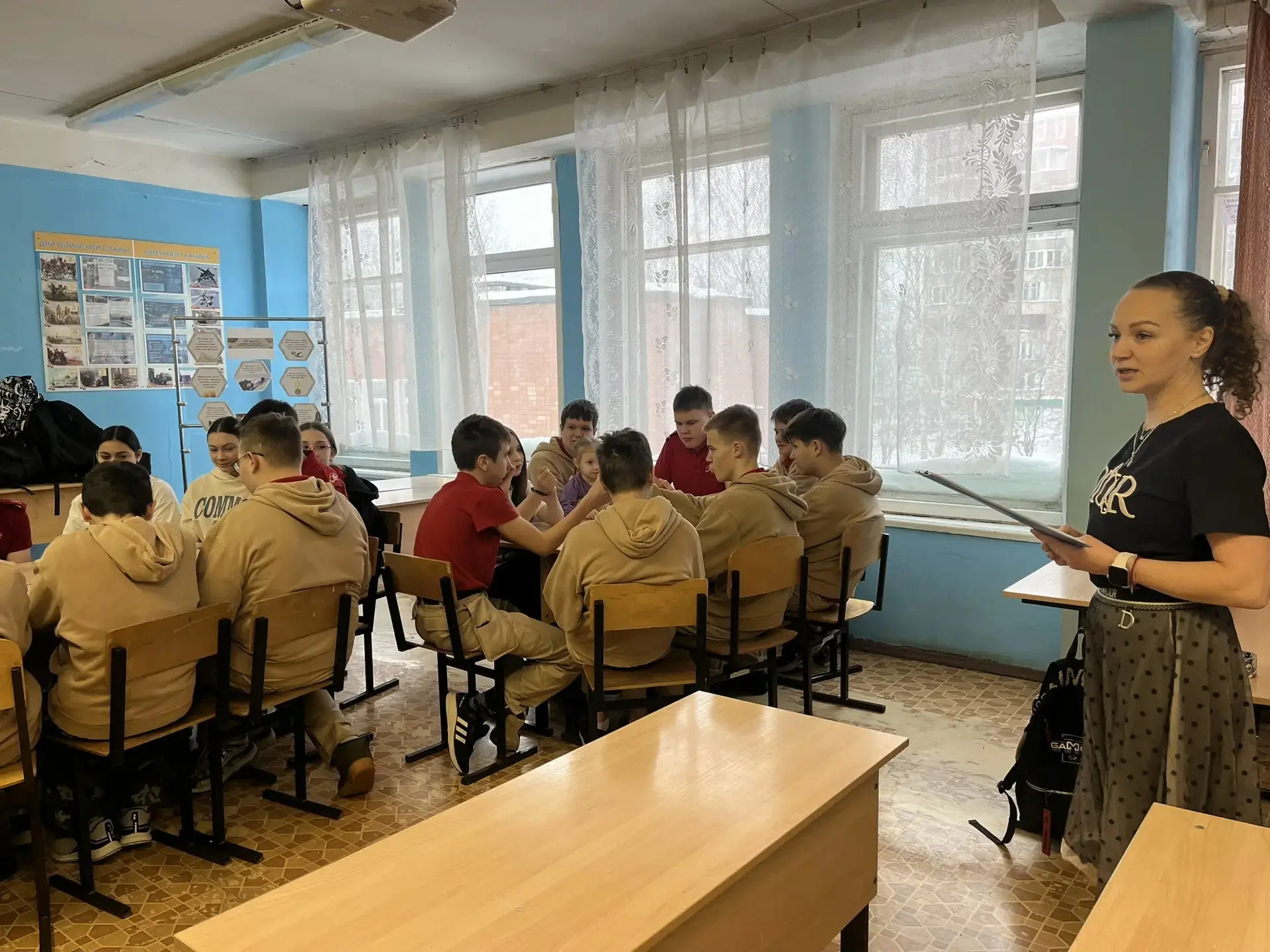 🌷 Поздравления от родителей в День школьного содружества.  "Пусть школа развивается, укрепляется, ра