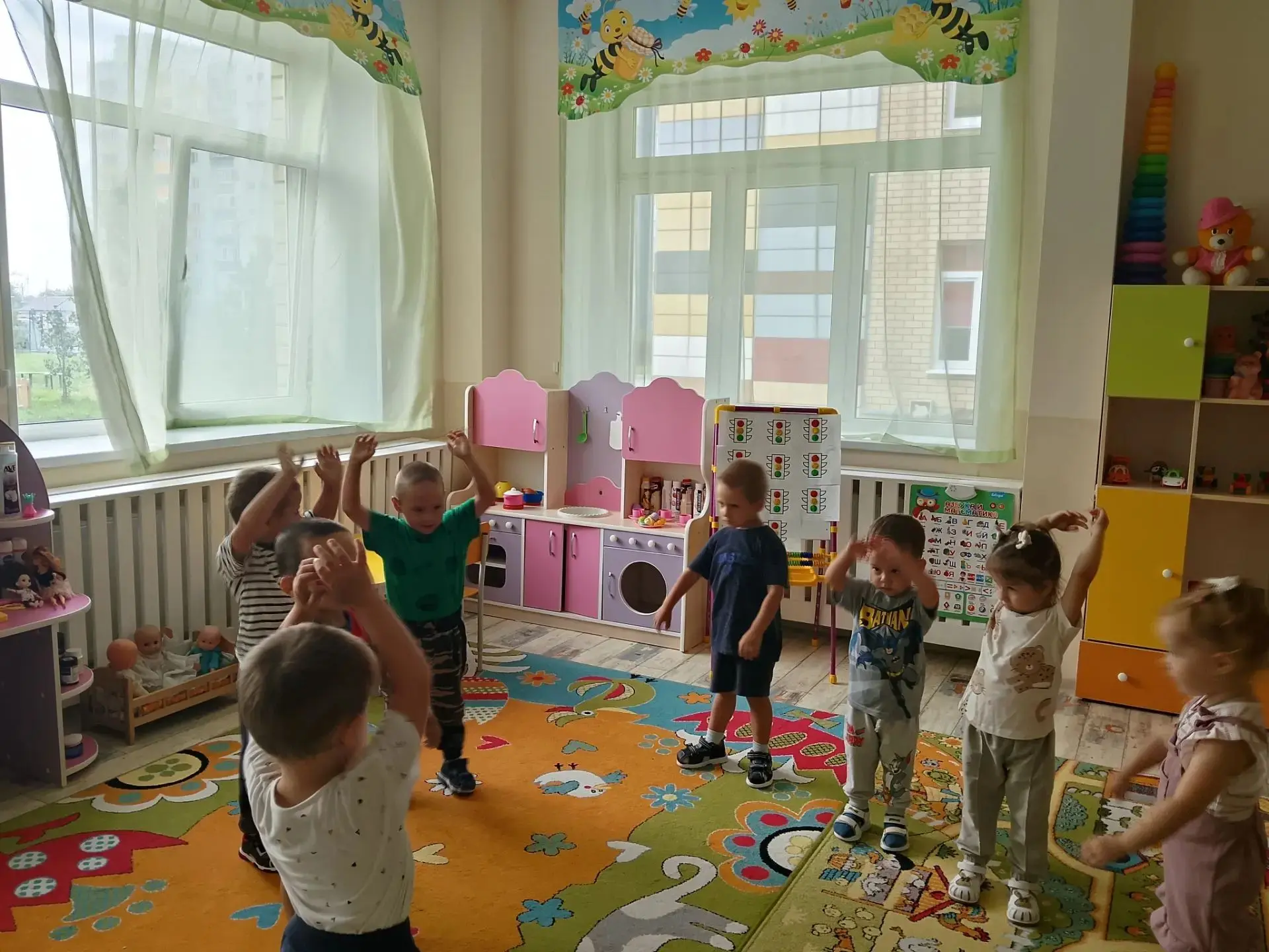 В младшей группе "Пчелки" "Неделя спорта и здоровья"
