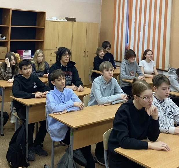 🙌Все профессии важны!  Тема выбора будущей профессии всегда волнует старшеклассников. Именно такому 