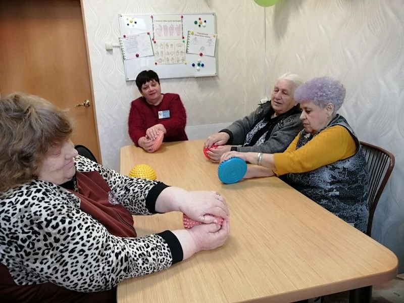 С возрастом, как известно, происходит естественные изменения в организме, затрагивающие...