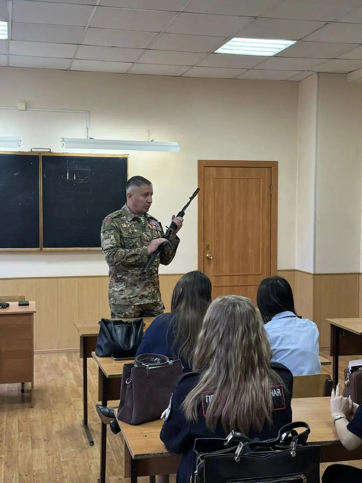 🇷🇺Уроки мужества: связь поколений и ответственность за будущее