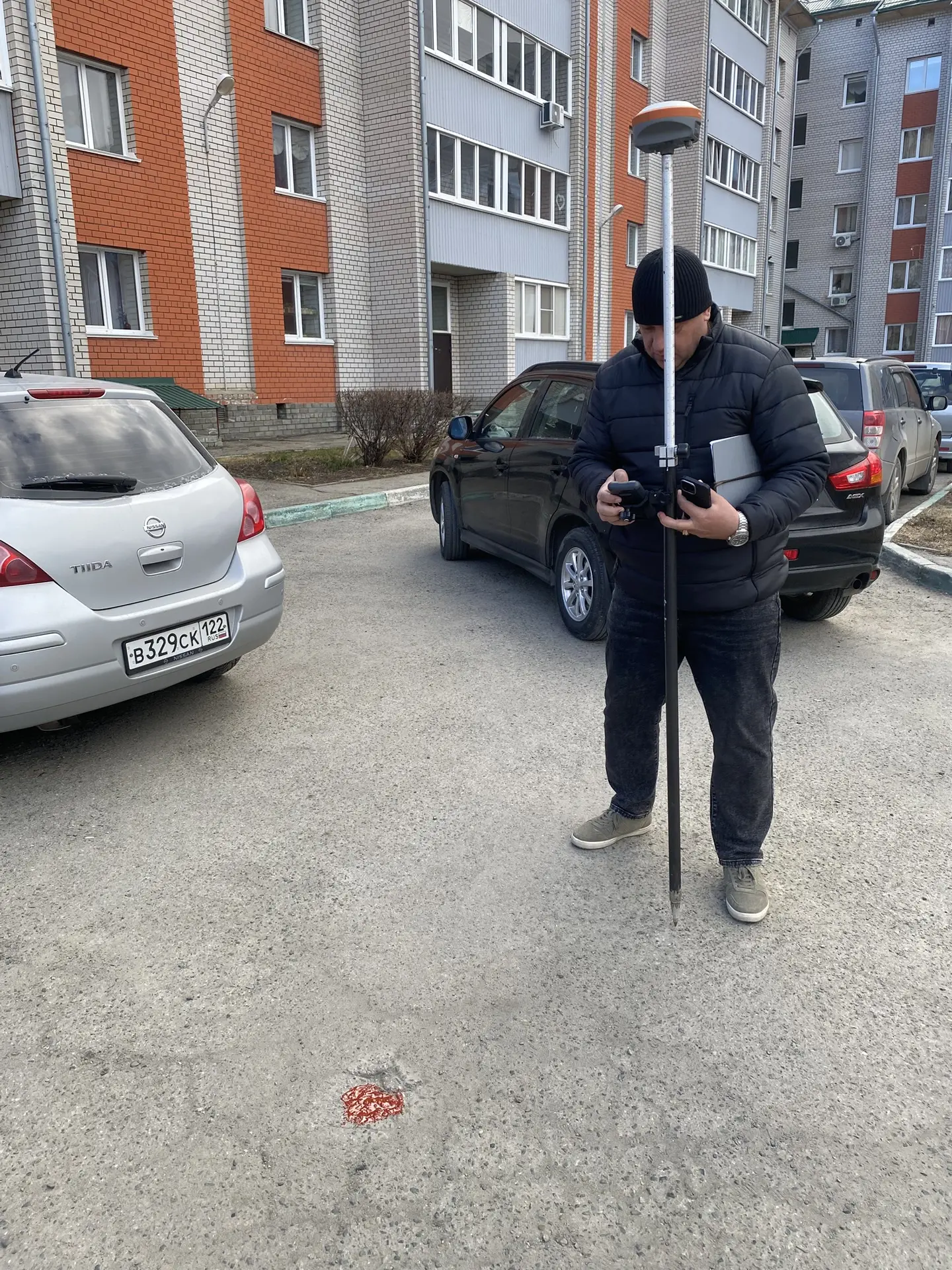 Сегодня на прилегающей территории многоквартирного дома по проезду Северному Власихинск...