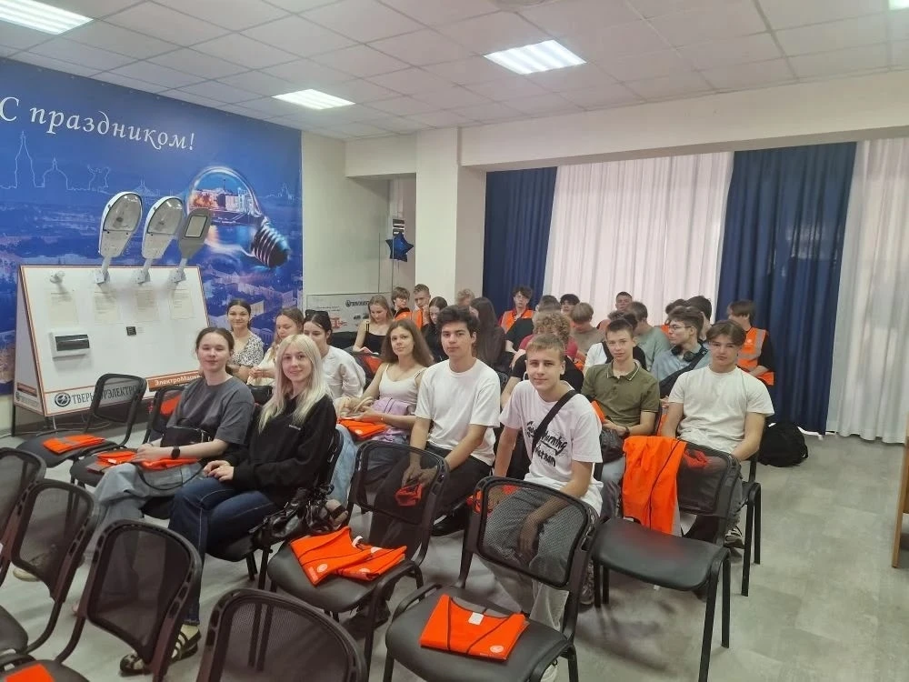 🚀 В рамках профориентационной практики ученики 10-го класса побывали на предприятии «Г...