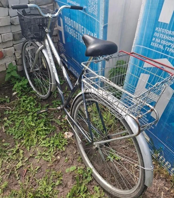 🚲 Увидел велосипед у магазина и решил доехать на нём домой. Не получилось