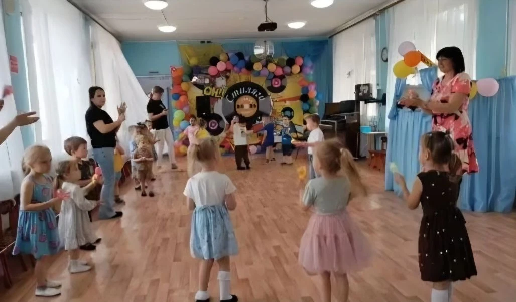 🎉 Празднование Дня защиты детей в первой и второй младших группах прошло невероятно шу...