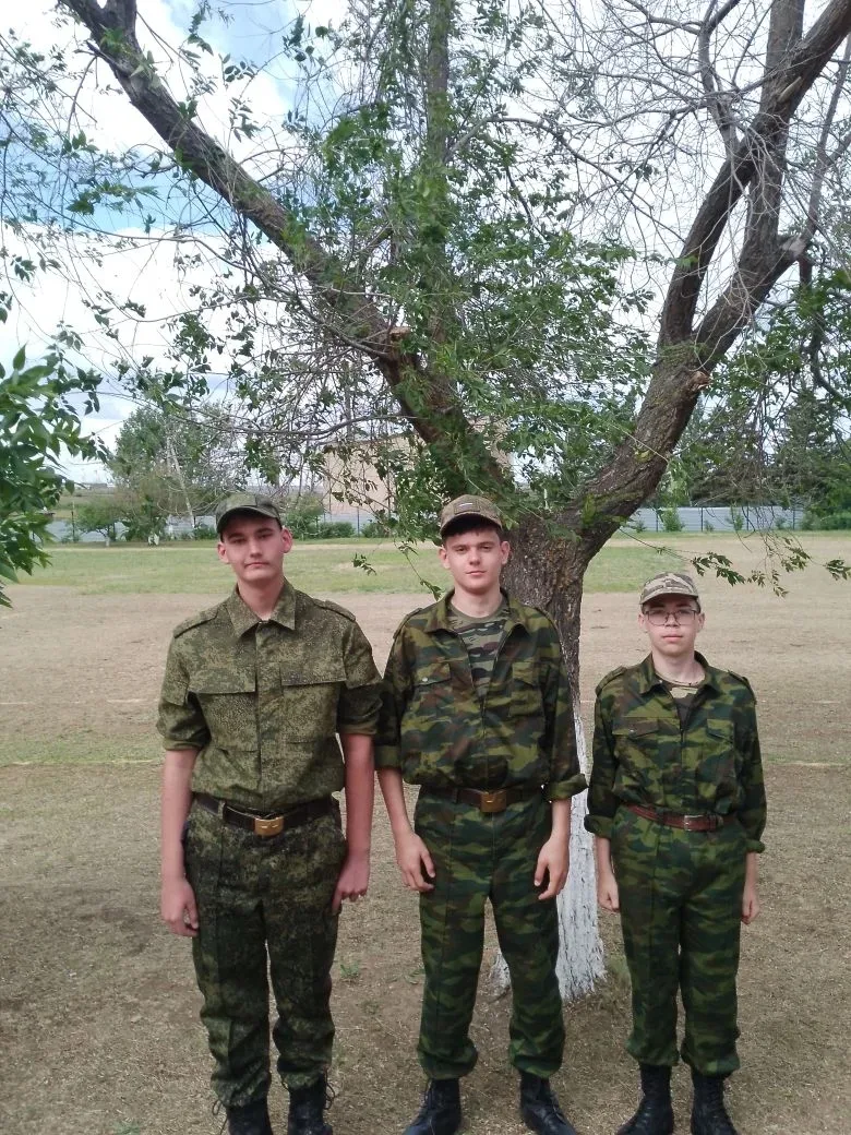 Настоящая школа мужества! 🇷🇺

С 27 по 29 мая на базе Волченской школы имени В.П. Рогозина прошли у