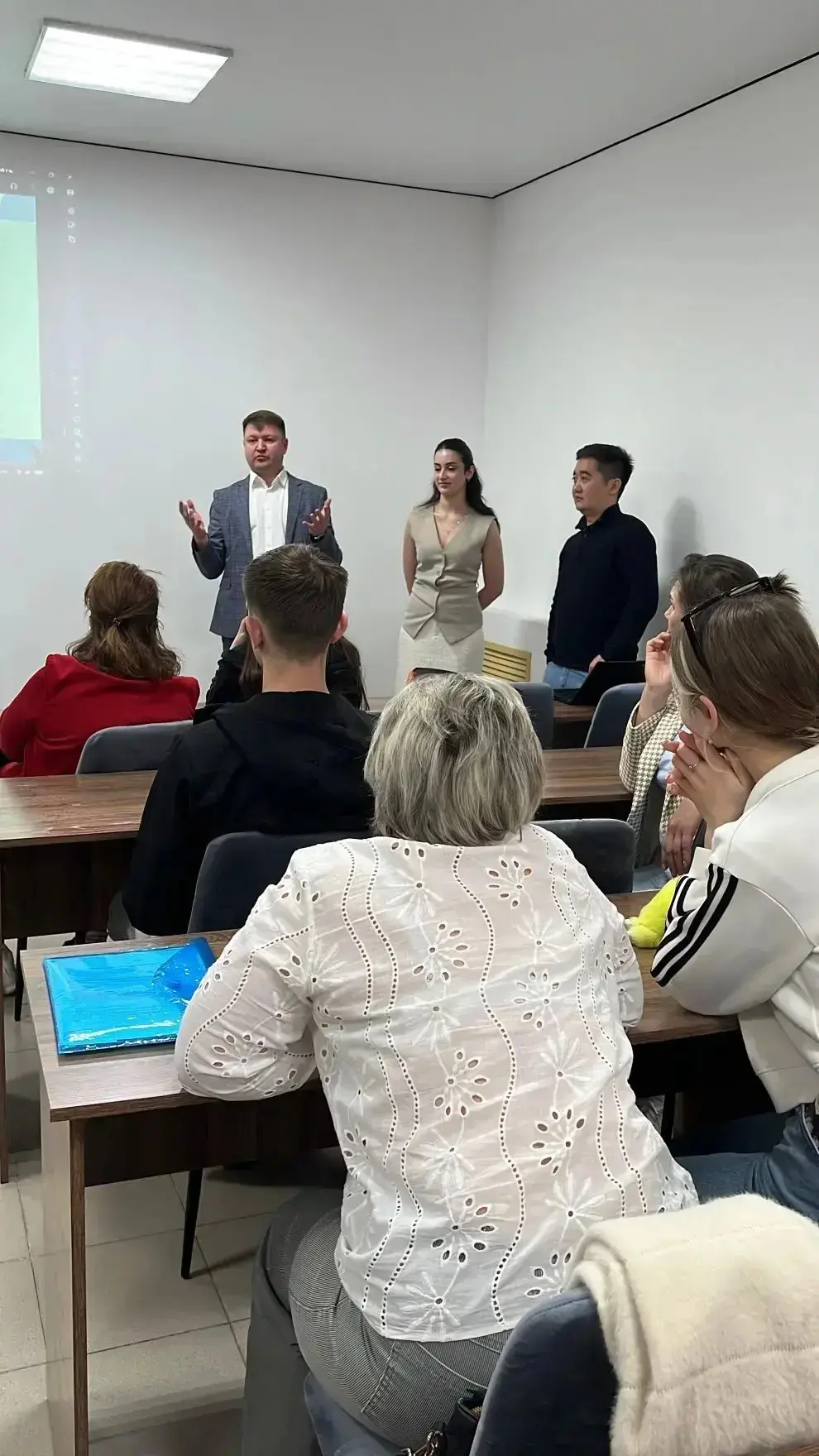 Институт управления и экономики на профориентационной встрече в Уральске!
