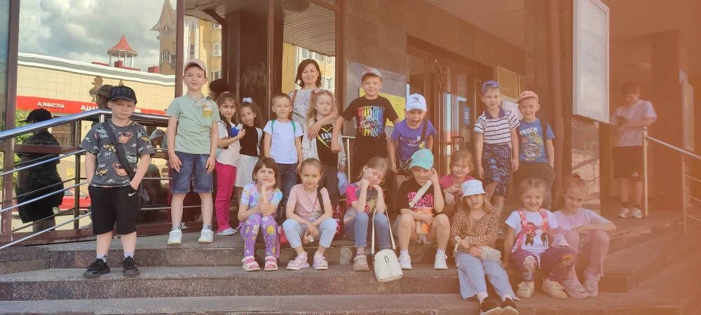 Коллективное посещение кинотеатра
Выпускники группы «Крепыши» посетили кинотеатр. Несмотря на то, чт