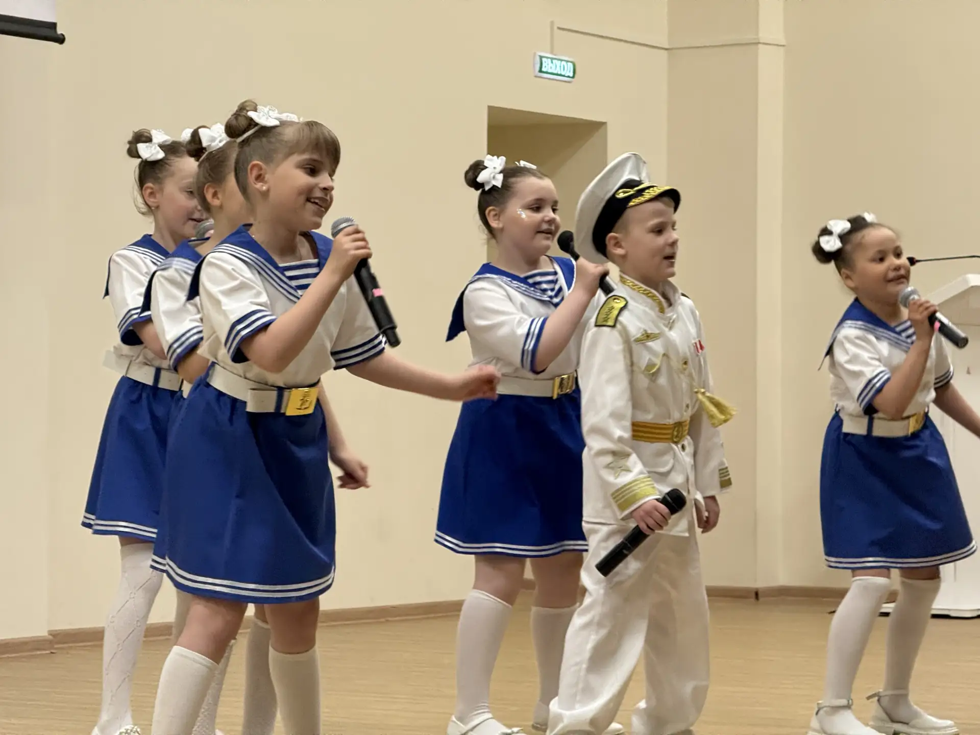 Коллектив Центра «Рассветы Камчатки» ярко открыл летнюю смену ☀️